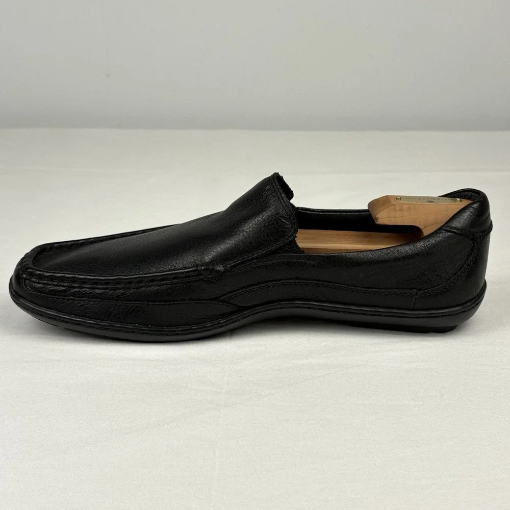 BORN Weston Soft Leather Slip On Moccasin Driving Shoes 10.5M Black EUC